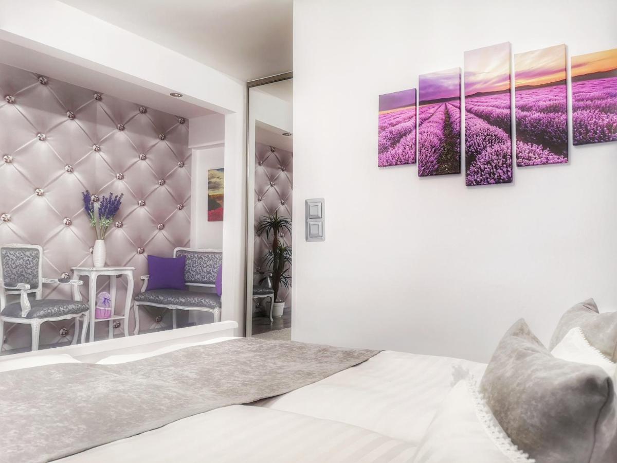 Bed and Breakfast Anna Panzio Herend Екстер'єр фото